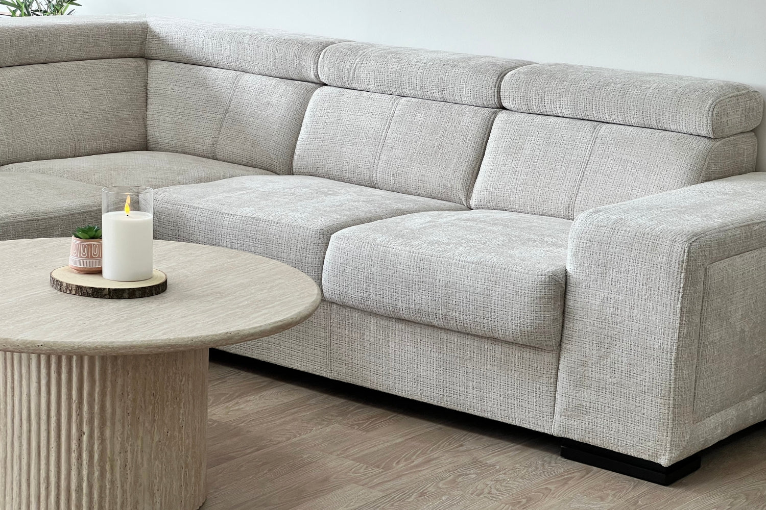 Canapé KAROLA Tissu Marbella Crème